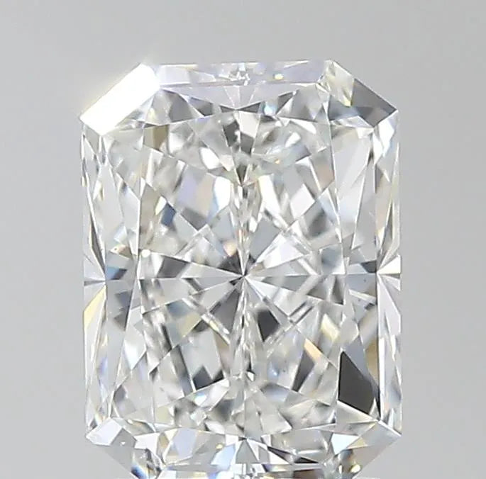 1.72ct Radiant Natural Diamond (Colour E, Clarity VS2, GIA Certified)