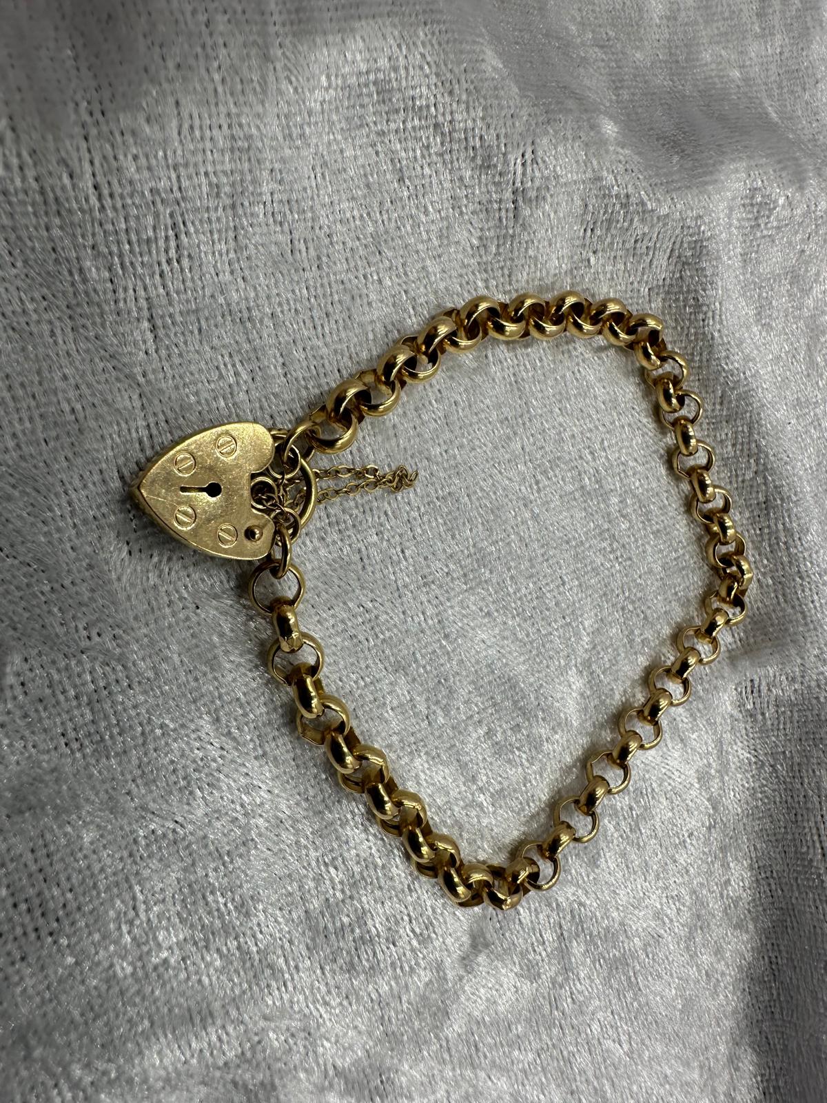 Heart clasp belcher chain in 9K yellow gold