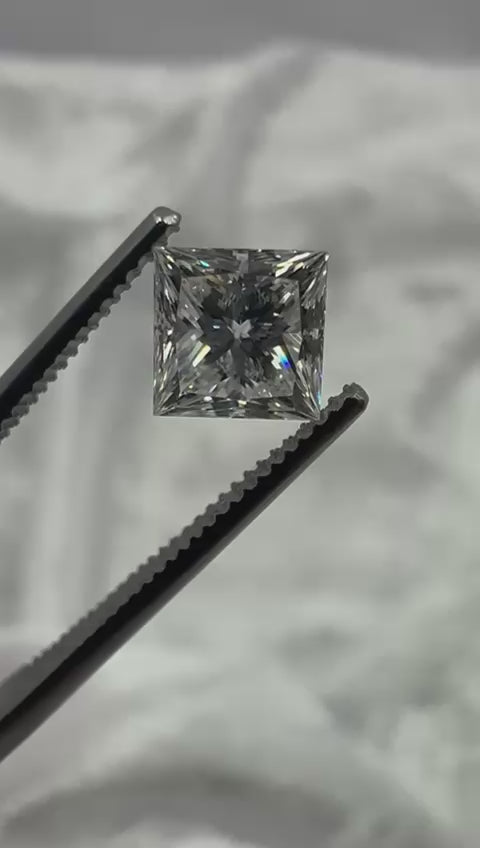 GIA certified 1.01 ct princess cut D/VVS1 diamond