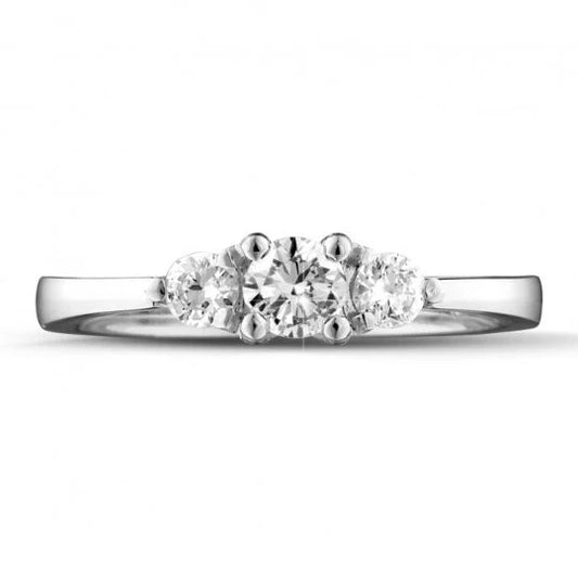 CLASSIC TAPERED 3 STONE ENGAGEMENT RING. SETTING ONLY