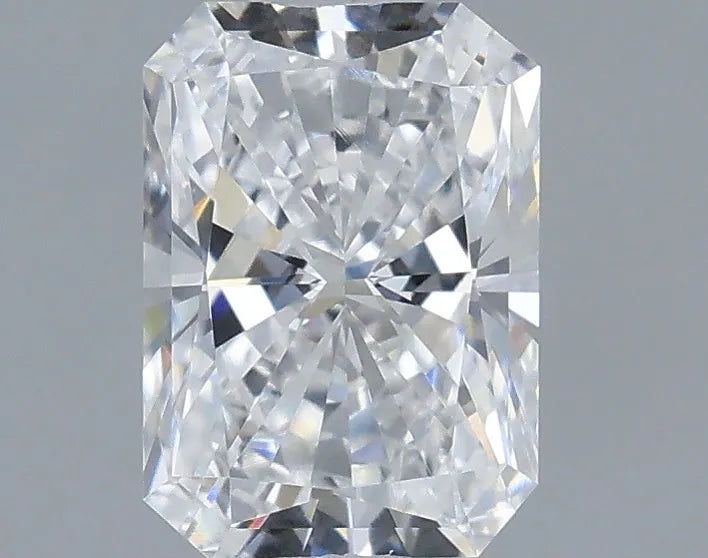 0.53ct Radiant Lab Grown Diamond (Colour D, Clarity VVS1, IGI Certified)