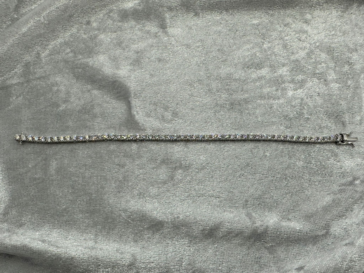 18K white gold lab grown tennis bracelet, 6.96 TCW