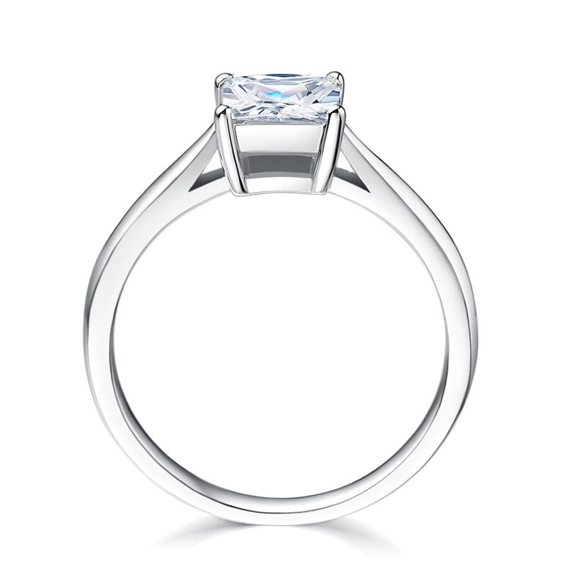 CLASSIC PRINCESS CUT SOLITAIRE ENGAGEMENT RING. SETTING ONLY