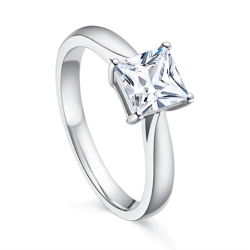 CLASSIC PRINCESS CUT SOLITAIRE ENGAGEMENT RING. SETTING ONLY
