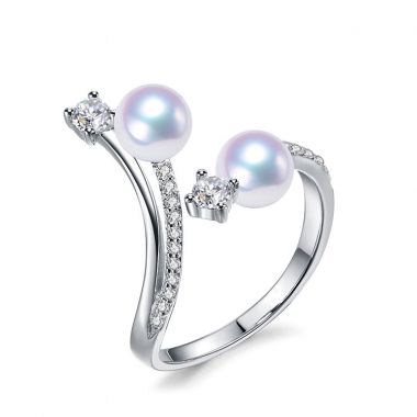Twin pearl diamond dress ring