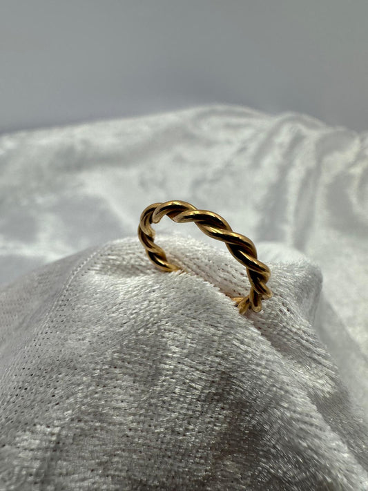 18K Rose Gold Twist eternity ring.