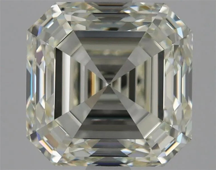3.01ct Square emerald Natural Diamond (Colour L, Clarity VVS2, HRD Certified)