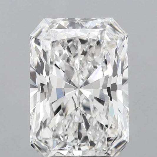 3.11ct Radiant Lab Grown Diamond (Colour E, Clarity VVS1, IGI Certified)