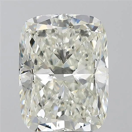 3.51ct Cushion modified Natural Diamond (Colour J, Clarity VS2, GIA Certified)