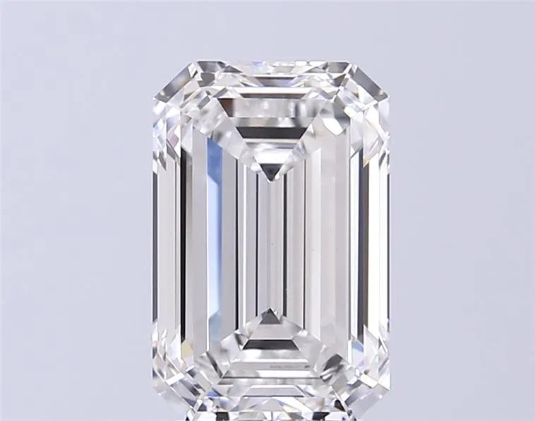 4.05ct Emerald Lab Grown Diamond (Colour D, Clarity VVS2, IGI Certified)