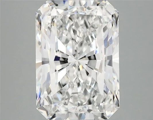 4.72ct Radiant Lab Grown Diamond (Colour E, Clarity VS1, IGI Certified)