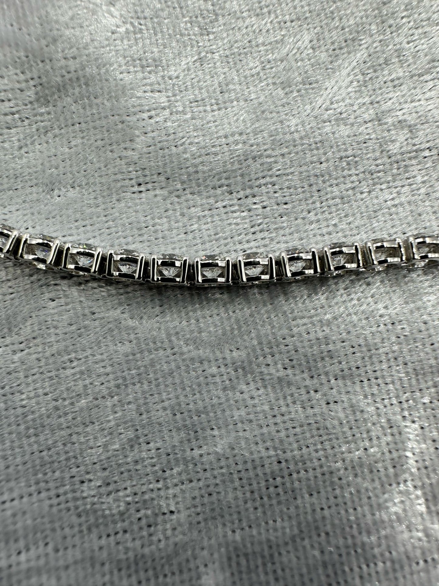 18K White gold lab grown tennis bracelet, 10.07 TCW