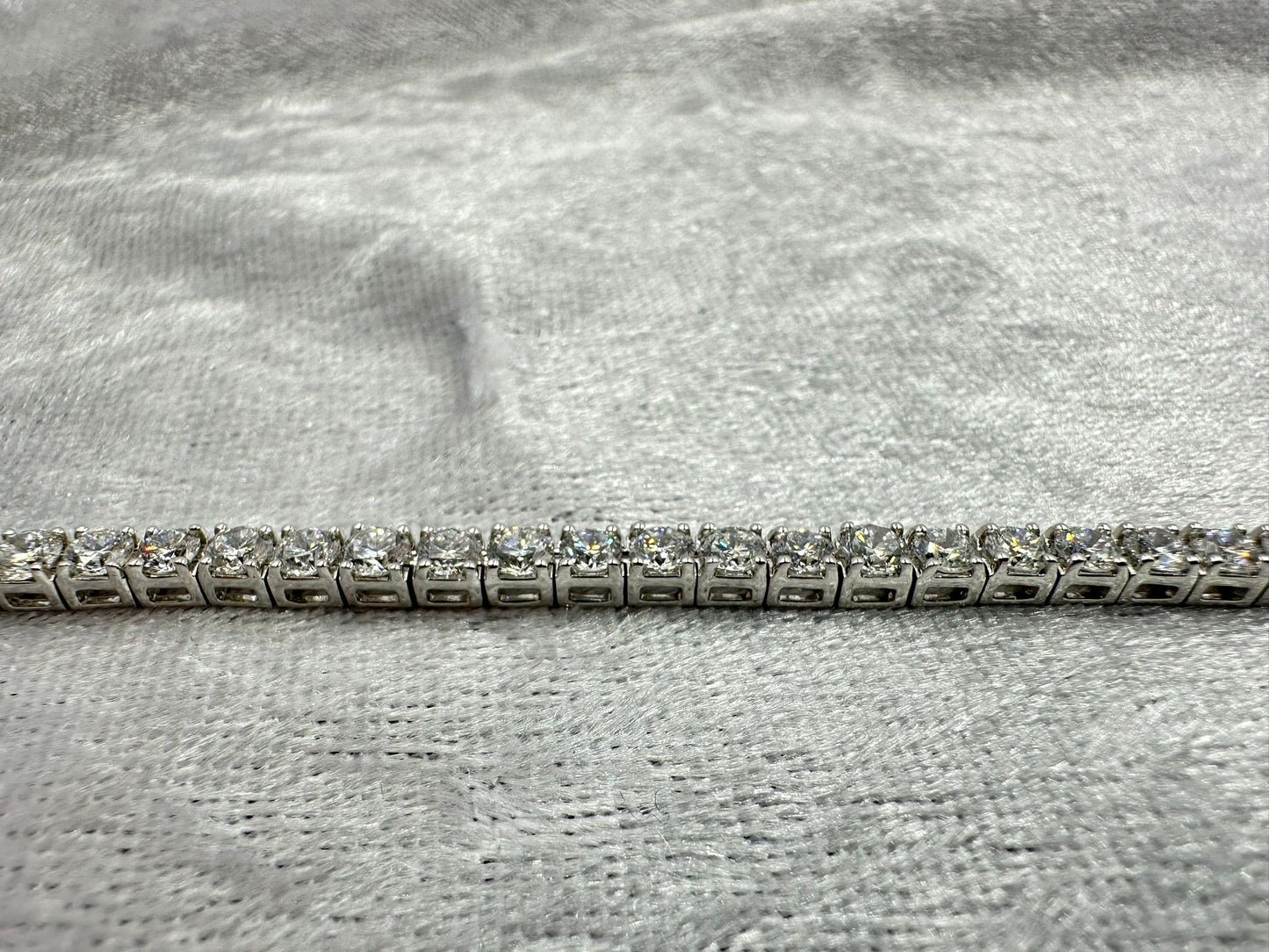 18K white gold lab grown tennis bracelet, 6.96 TCW