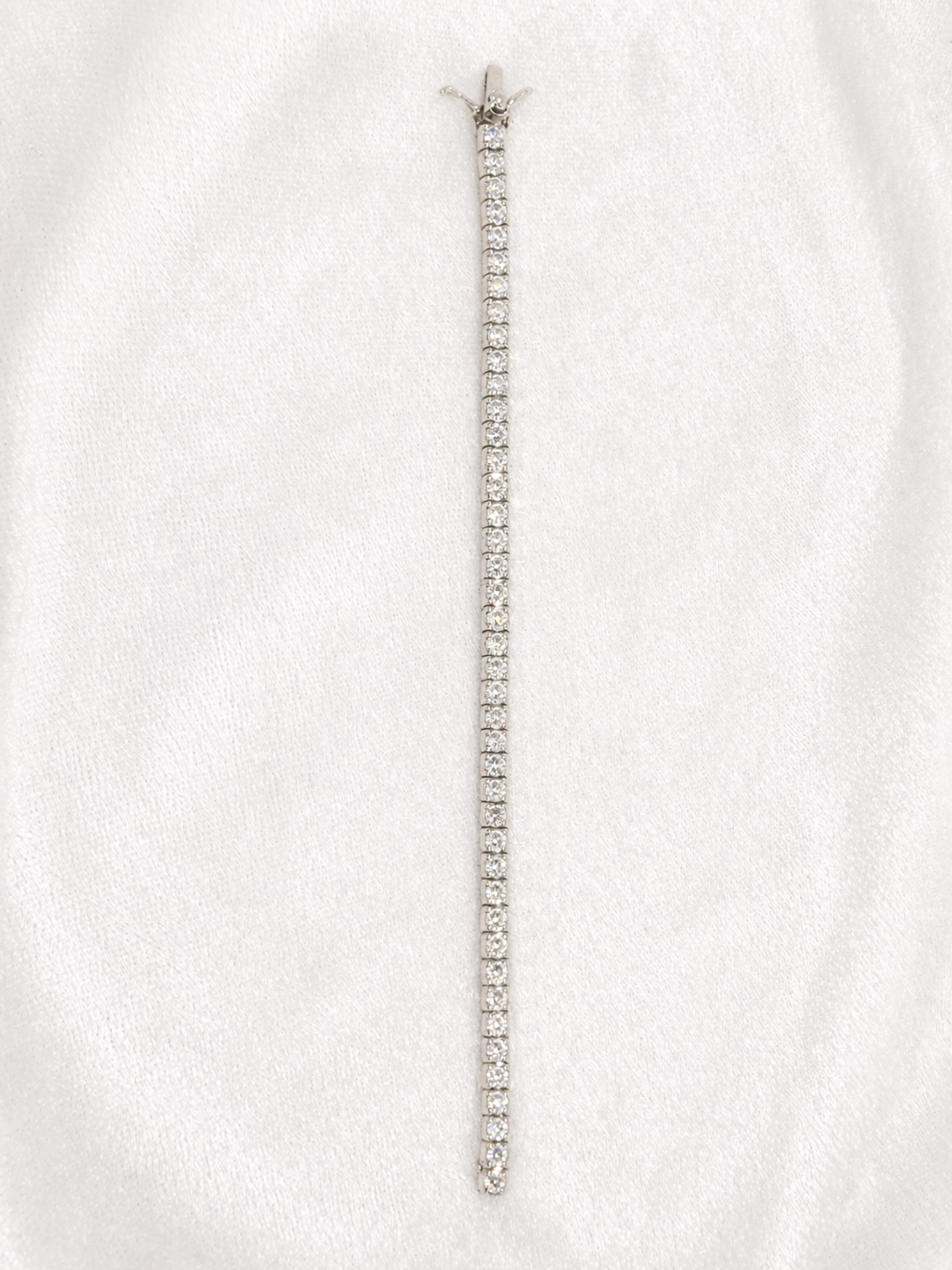 18K white gold box tennis bracelet. 6.44 Total carat weight