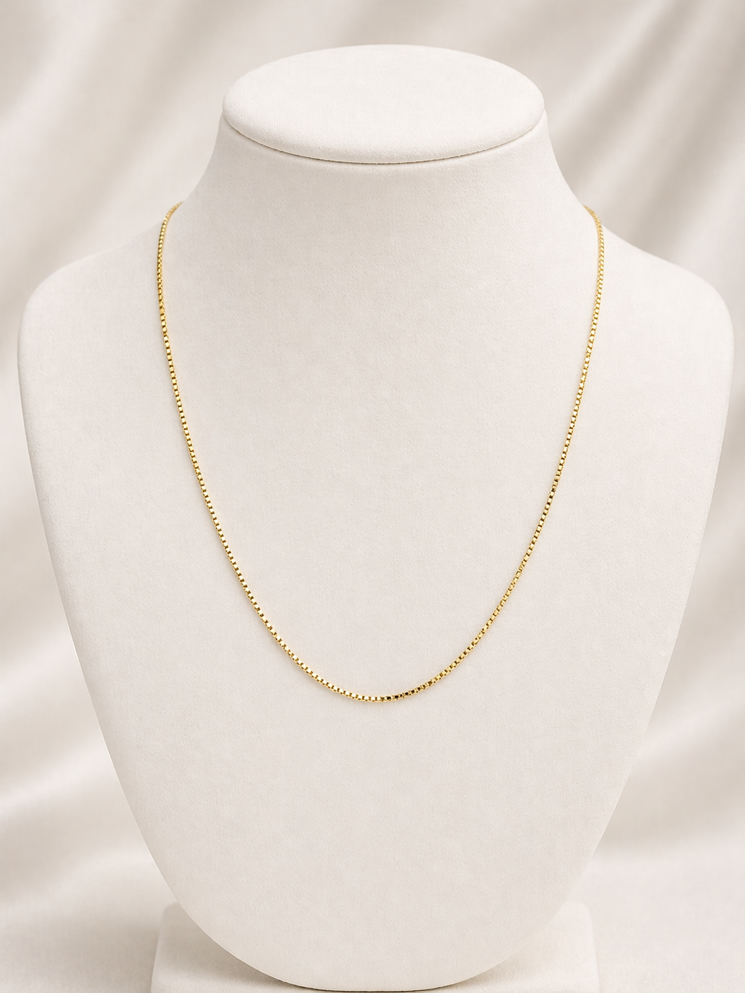 14K yellow gold box chain necklace, 40cm long