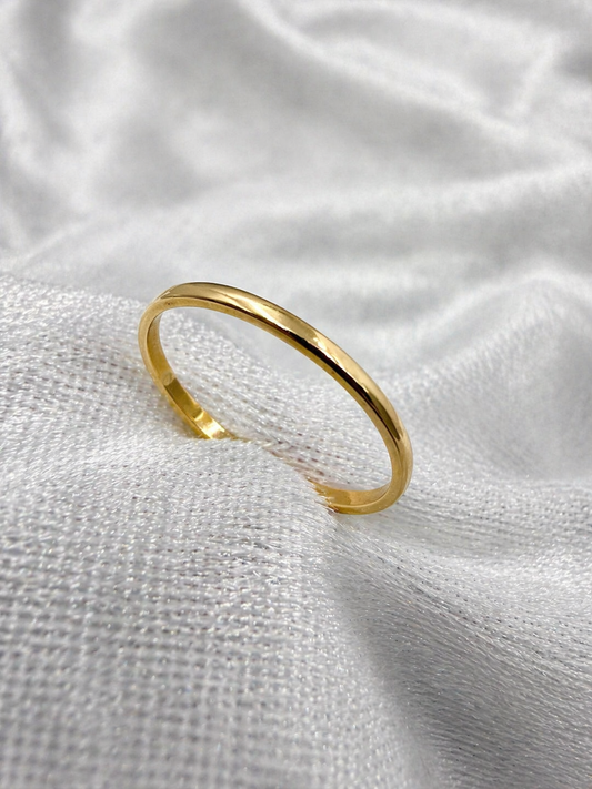 9K yellow gold stacker ring