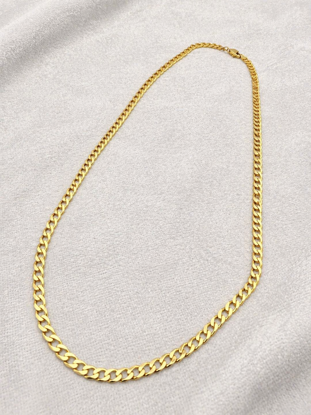 9K yellow gold cuban chain necklace, 55cm long