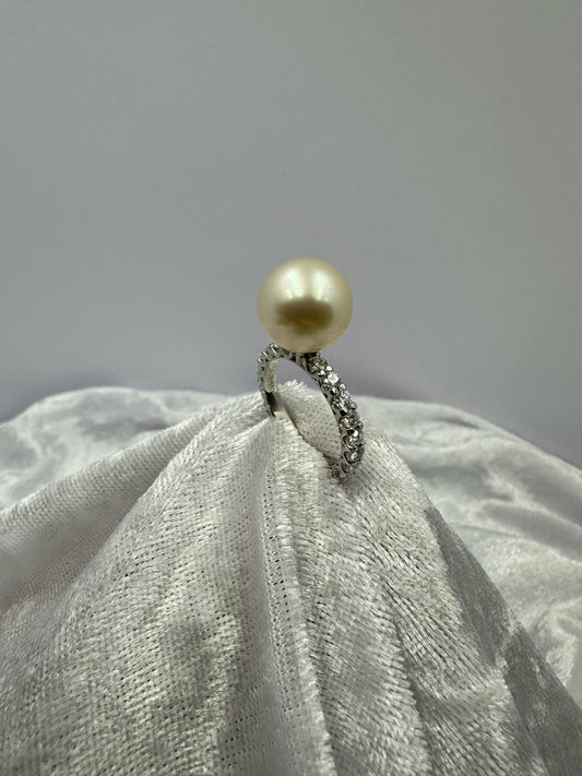 12mm Australian South Sea pearl and diamond ring