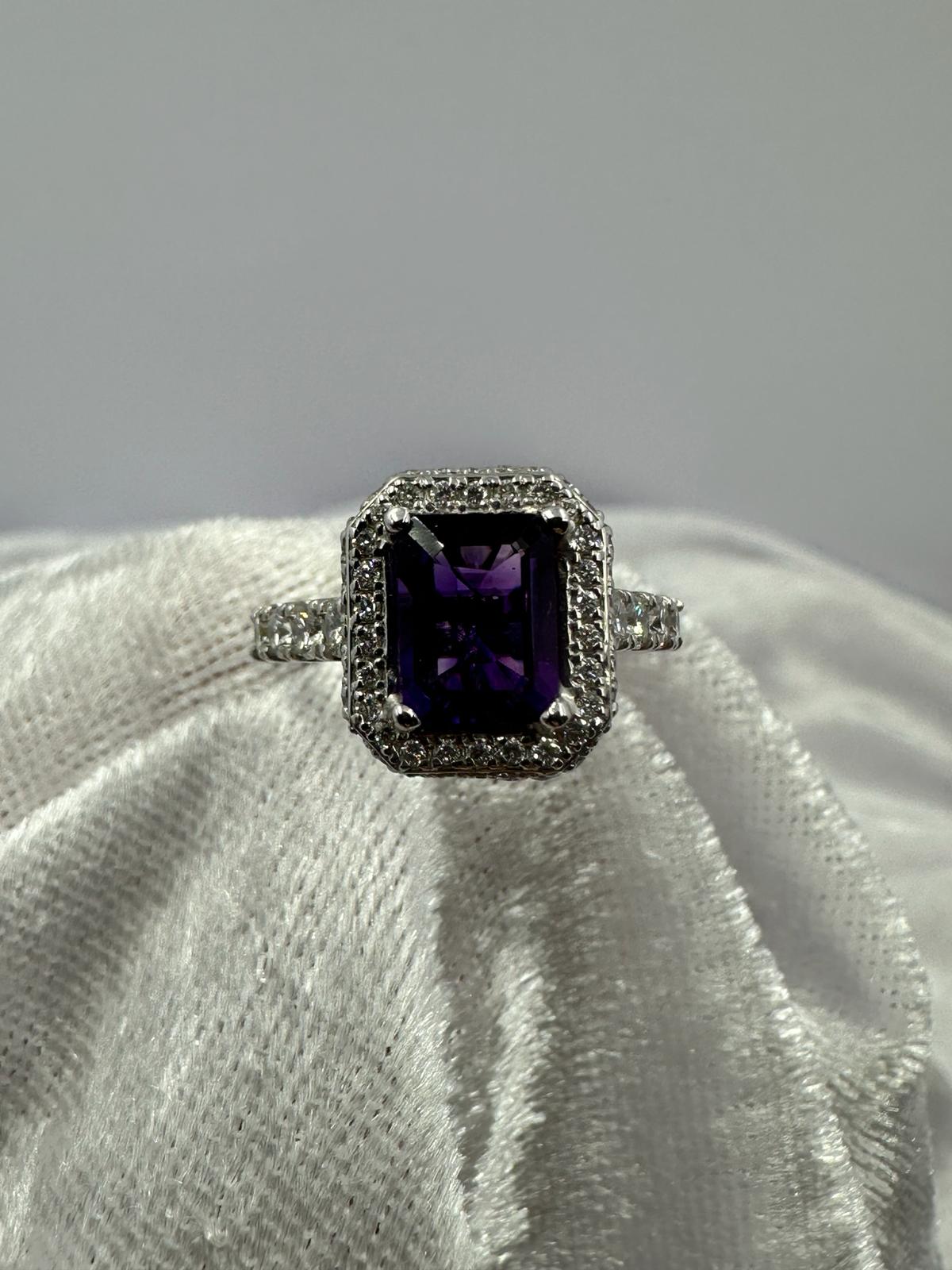 Stunning Diamond Amethyst dress/engagement ring