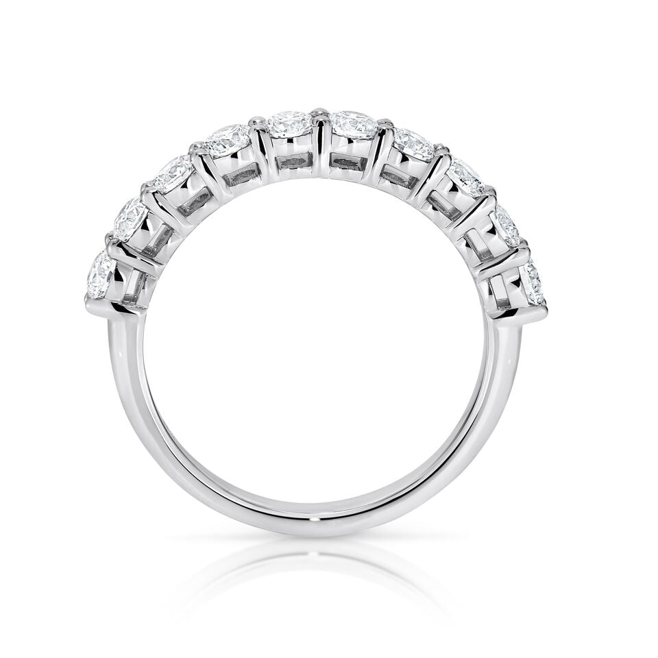 Shared claw diamond wedding band, 0.70 - 1.00 total carats