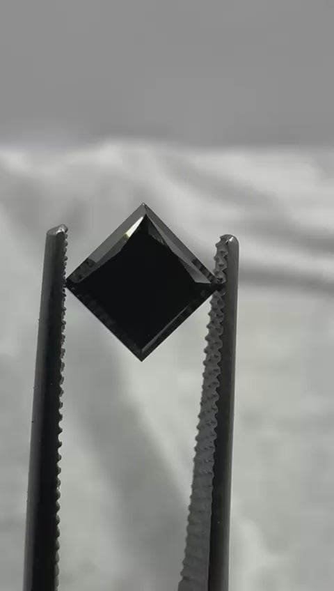 Natural black princess ct diamond. 1.01 ct