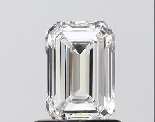 IGI certified Emerald cut lab grown 1.00ct D/VVS2