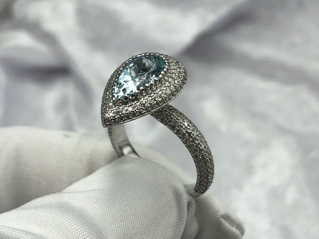 Stunning Aquamarine and diamond ring. 4.6+ total carats, angled view