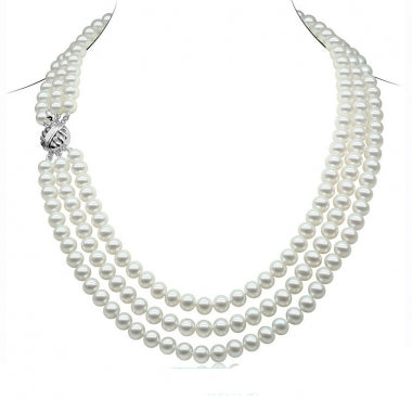 Triple row Pearl necklace